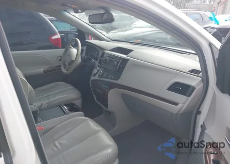 2011 Toyota Sienna Xle V6 from USA, damaged, VIN 5TDYK3DCXBS091071